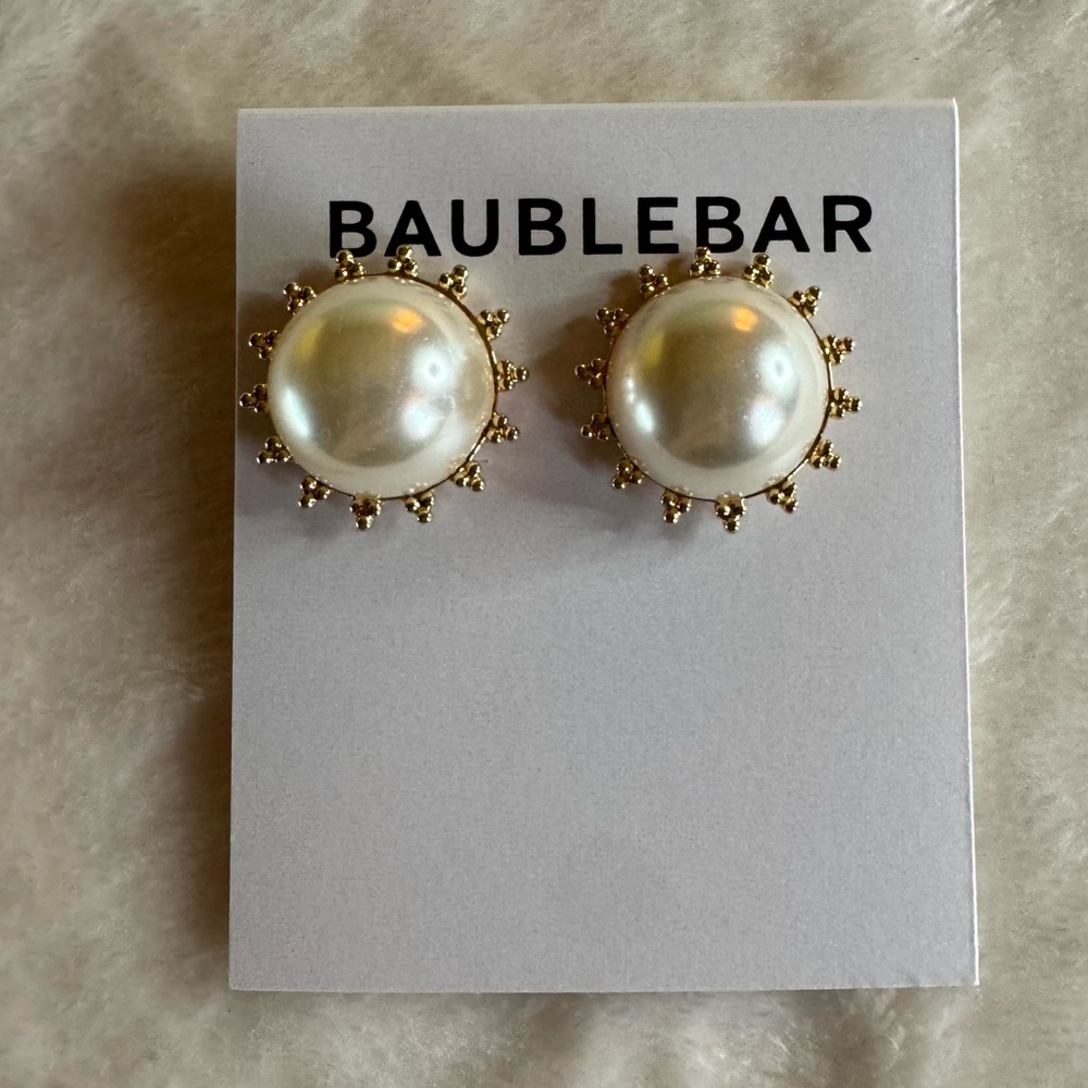 Baublebar Dee Pearl Button Stud Earrings - Picture 1 of 5